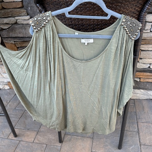 Guess women’s sleeveless dome sleeve with beads size small in olive green - Picture 2 of 5